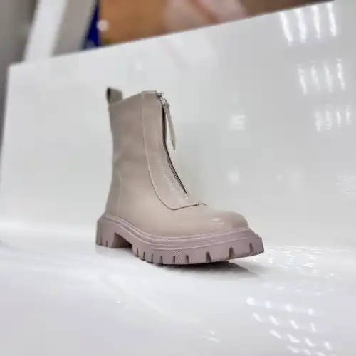 Ботинки женские